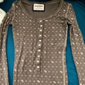 Abercrombie long sleeve